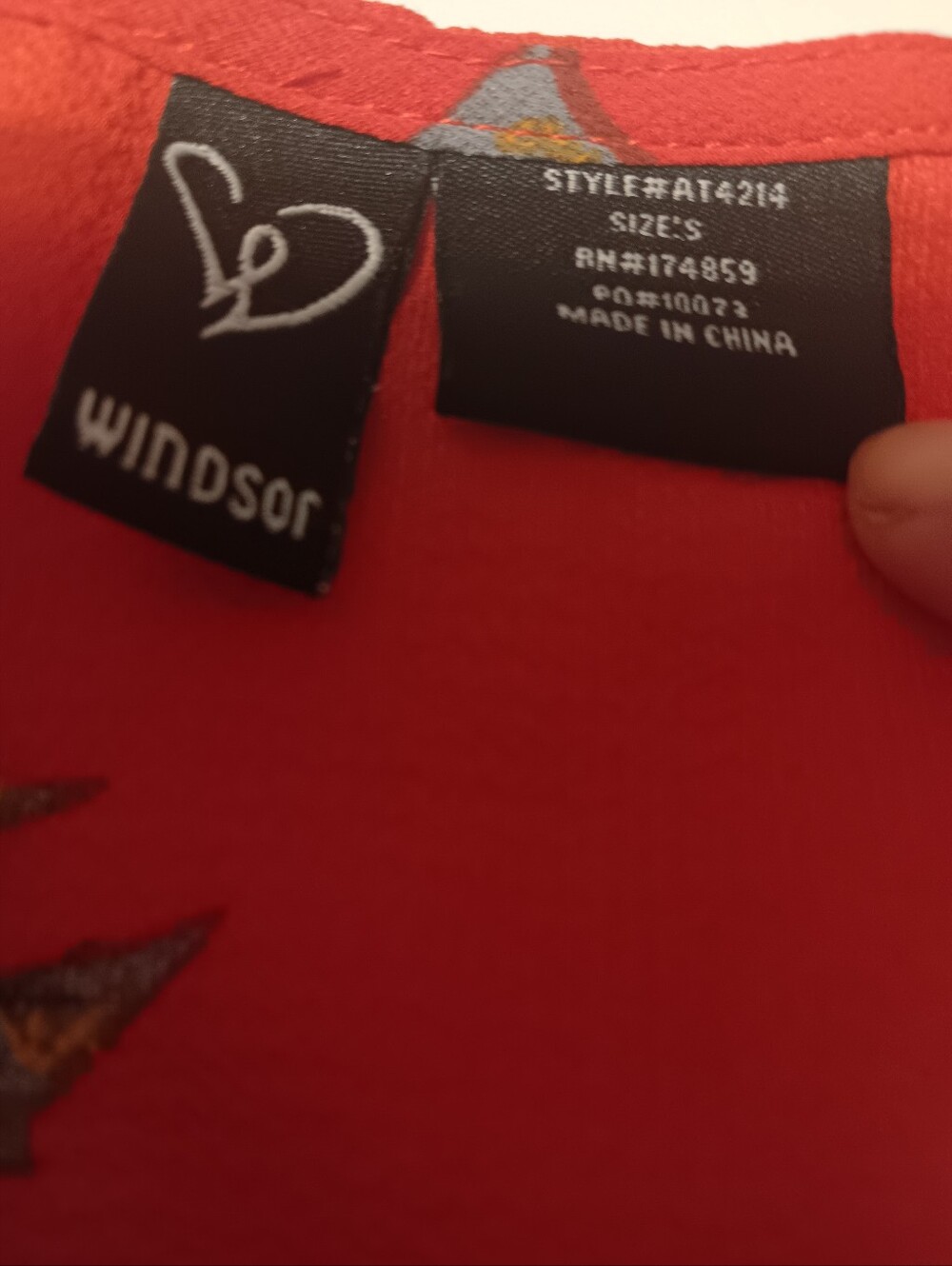 Windsor Red Vivid Solid Top